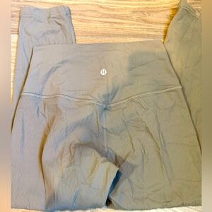 Lululemon align crop. Ribbed. High rise. Carbon Dust